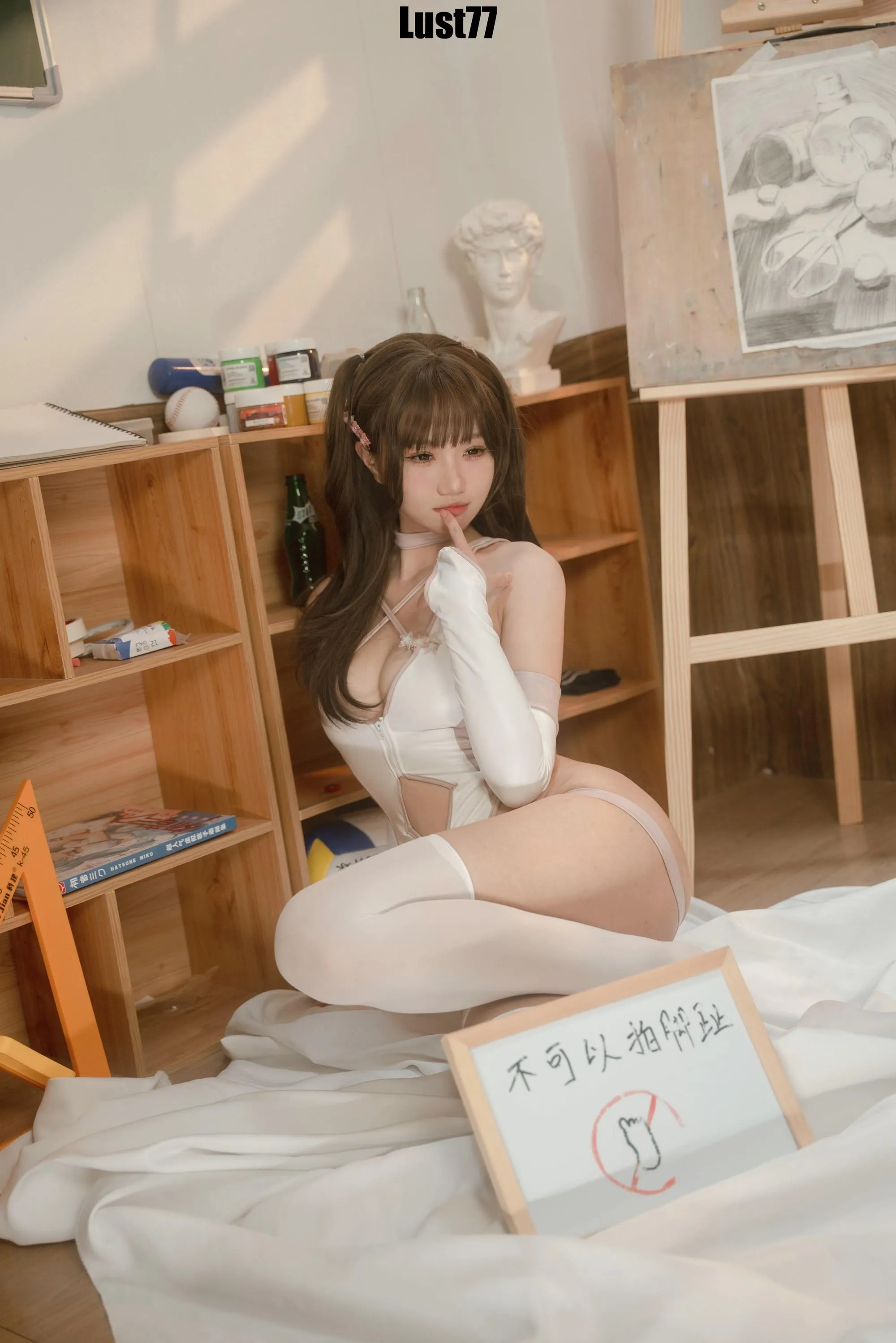 柒柒要乖额 – NO.047 粉色泳衣 [77P]插图1